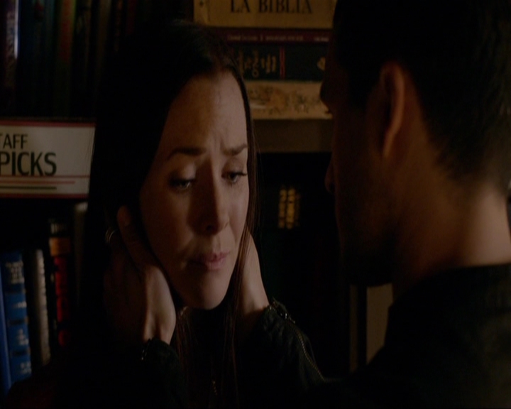 VampireDiariesWorld-dot-nl_7x08HoldMeThrillMeKissMeKillMe0367.jpg