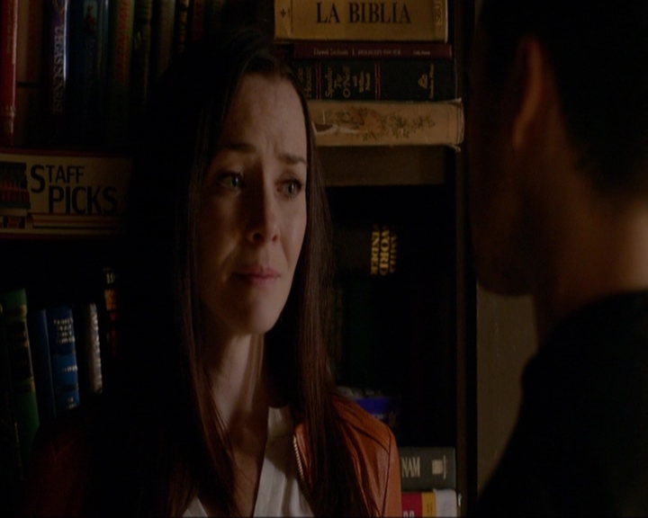 VampireDiariesWorld-dot-nl_7x08HoldMeThrillMeKissMeKillMe0405.jpg