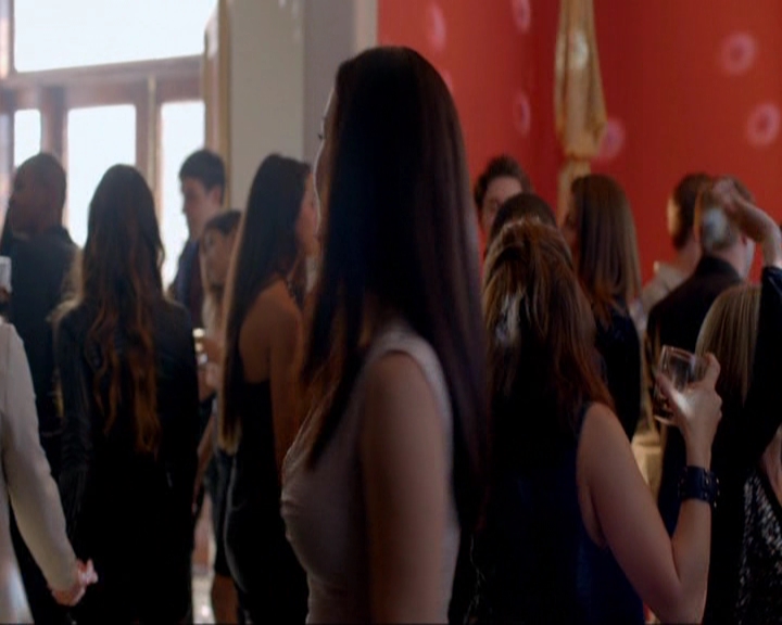 VampireDiariesWorld-dot-nl_7x08HoldMeThrillMeKissMeKillMe0483.jpg