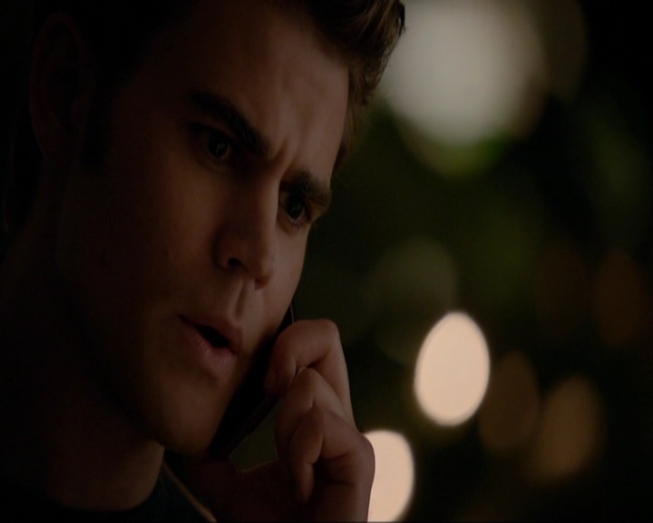 VampireDiariesWorld-dot-nl_7x08HoldMeThrillMeKissMeKillMe1650.jpg