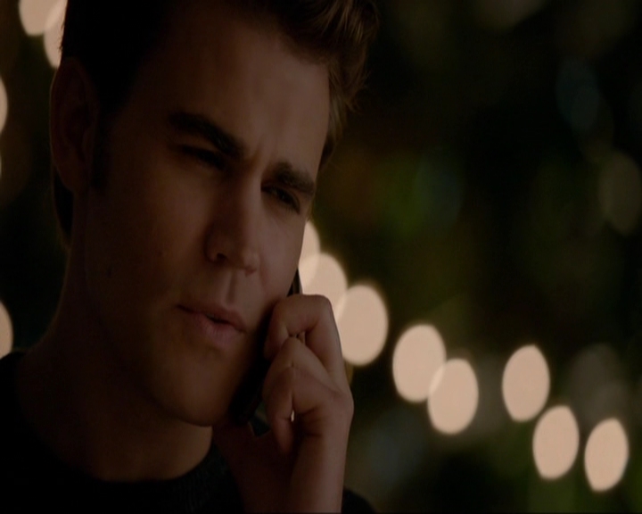 VampireDiariesWorld-dot-nl_7x08HoldMeThrillMeKissMeKillMe1670.jpg