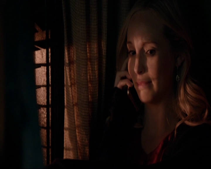 VampireDiariesWorld-dot-nl_7x08HoldMeThrillMeKissMeKillMe1673.jpg