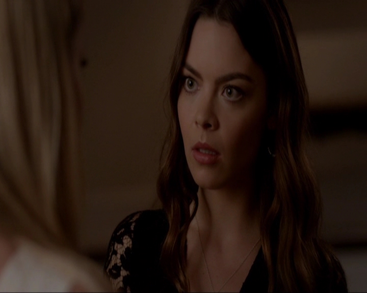 VampireDiariesWorld-dot-nl_7x08HoldMeThrillMeKissMeKillMe1699.jpg