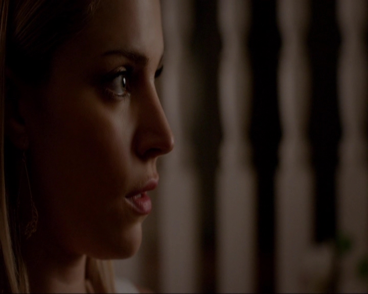 VampireDiariesWorld-dot-nl_7x08HoldMeThrillMeKissMeKillMe1700.jpg