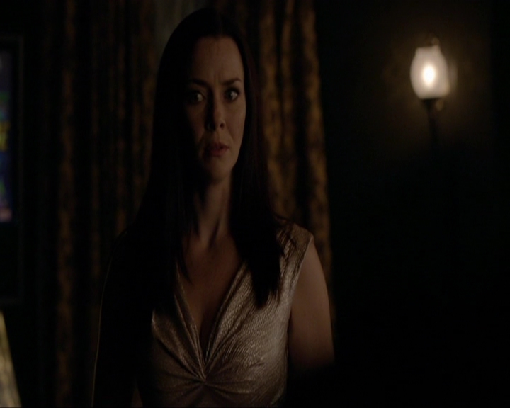 VampireDiariesWorld-dot-nl_7x08HoldMeThrillMeKissMeKillMe1722.jpg