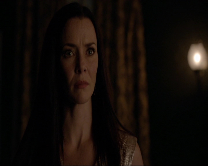 VampireDiariesWorld-dot-nl_7x08HoldMeThrillMeKissMeKillMe1728.jpg