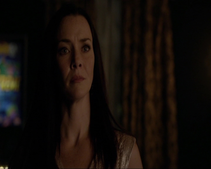 VampireDiariesWorld-dot-nl_7x08HoldMeThrillMeKissMeKillMe1739.jpg