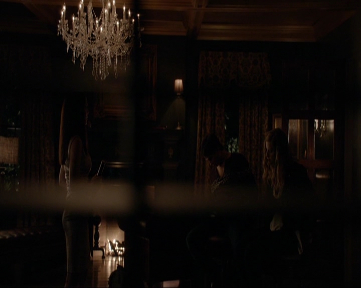 VampireDiariesWorld-dot-nl_7x08HoldMeThrillMeKissMeKillMe1768.jpg