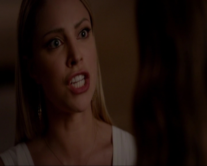 VampireDiariesWorld-dot-nl_7x08HoldMeThrillMeKissMeKillMe1783.jpg