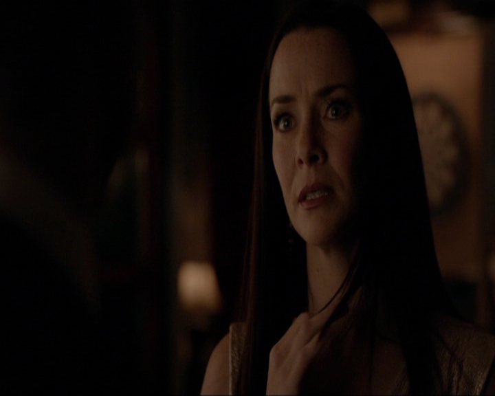 VampireDiariesWorld-dot-nl_7x08HoldMeThrillMeKissMeKillMe1816.jpg