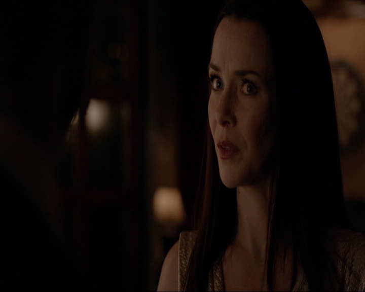 VampireDiariesWorld-dot-nl_7x08HoldMeThrillMeKissMeKillMe1818.jpg