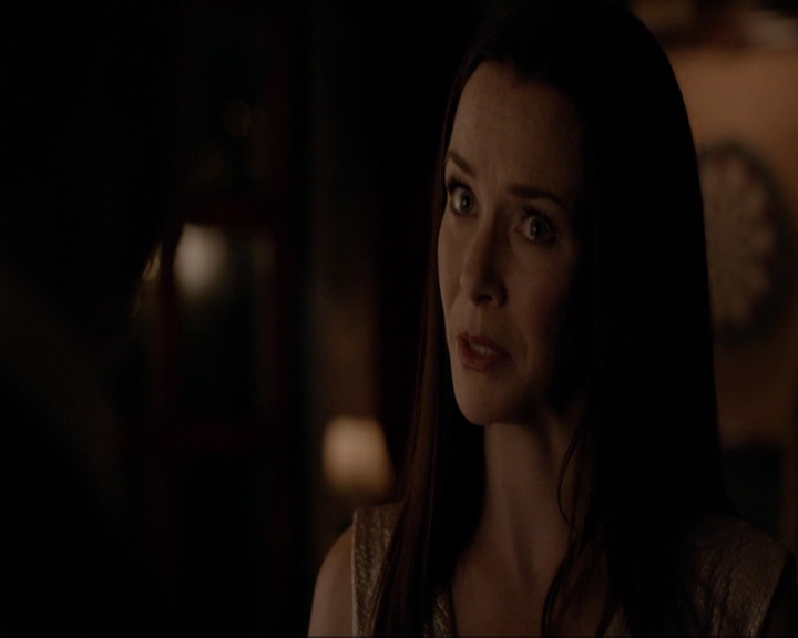 VampireDiariesWorld-dot-nl_7x08HoldMeThrillMeKissMeKillMe1819.jpg