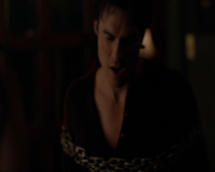 VampireDiariesWorld-dot-nl_7x08HoldMeThrillMeKissMeKillMe1860.jpg