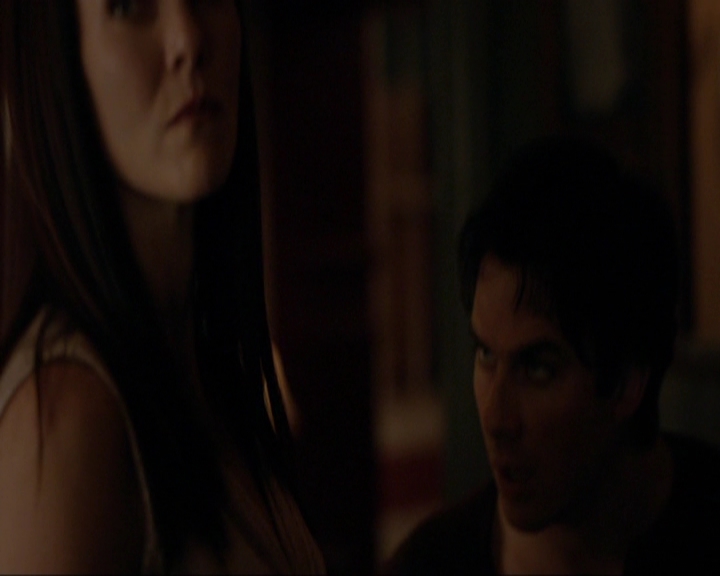 VampireDiariesWorld-dot-nl_7x08HoldMeThrillMeKissMeKillMe1871.jpg