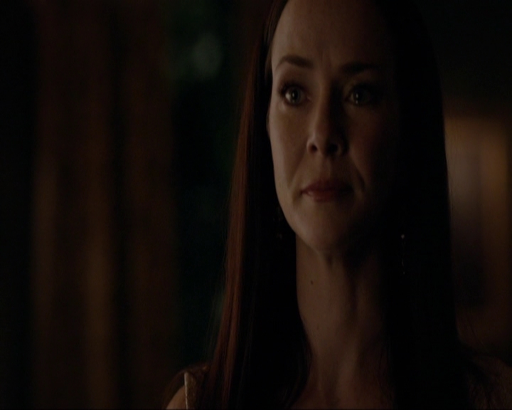 VampireDiariesWorld-dot-nl_7x08HoldMeThrillMeKissMeKillMe1883.jpg