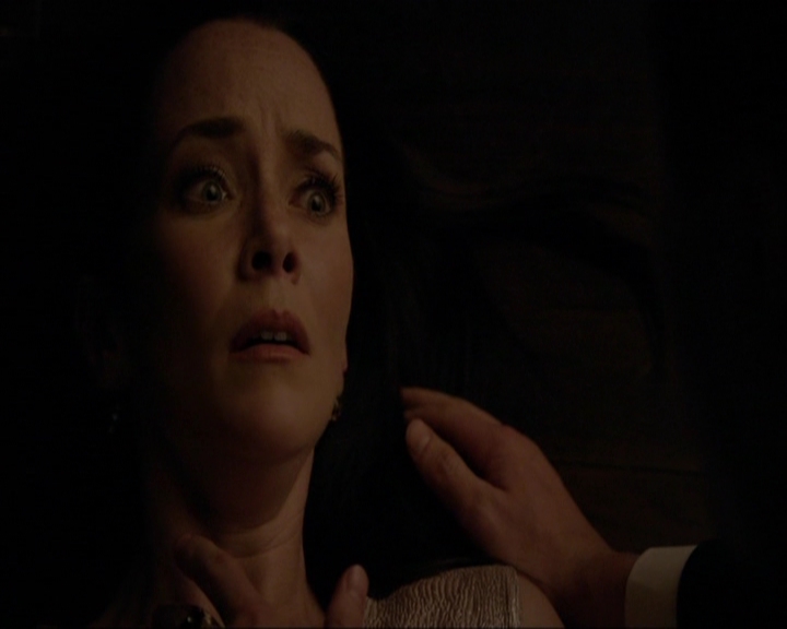 VampireDiariesWorld-dot-nl_7x08HoldMeThrillMeKissMeKillMe1909.jpg