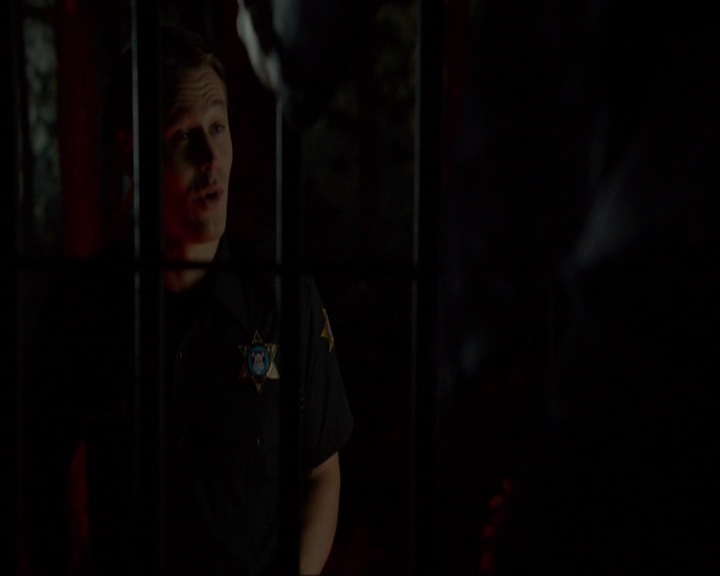 VampireDiariesWorld-dot-nl_7x08HoldMeThrillMeKissMeKillMe1943.jpg