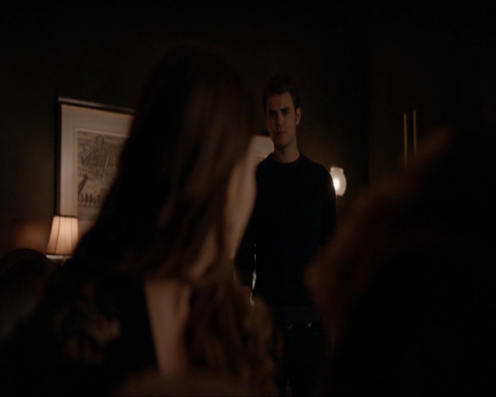 VampireDiariesWorld-dot-nl_7x08HoldMeThrillMeKissMeKillMe1972.jpg