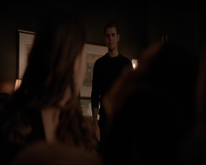 VampireDiariesWorld-dot-nl_7x08HoldMeThrillMeKissMeKillMe1976.jpg