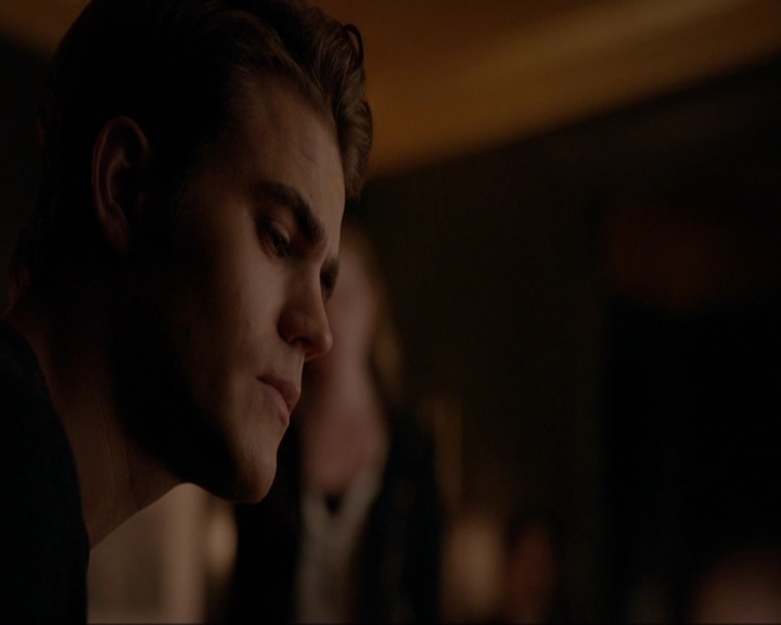 VampireDiariesWorld-dot-nl_7x08HoldMeThrillMeKissMeKillMe2042.jpg