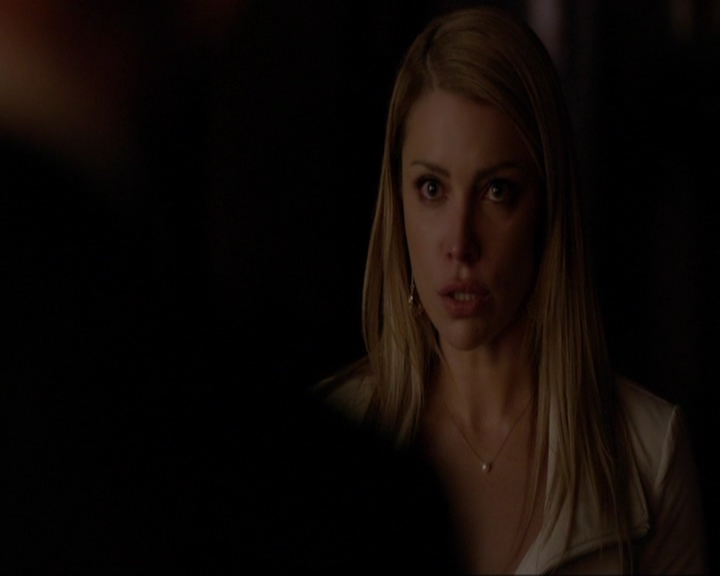 VampireDiariesWorld-dot-nl_7x08HoldMeThrillMeKissMeKillMe2086.jpg