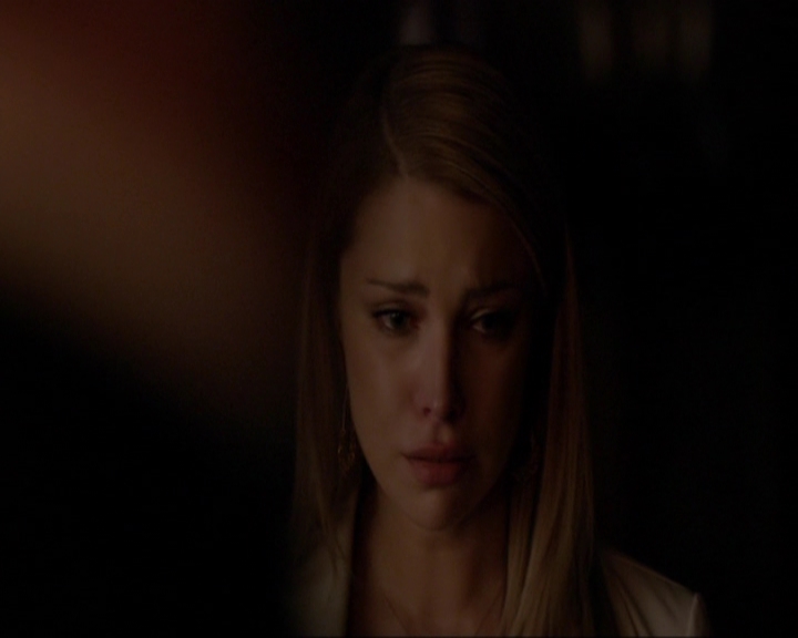 VampireDiariesWorld-dot-nl_7x08HoldMeThrillMeKissMeKillMe2093.jpg