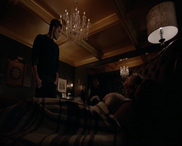 VampireDiariesWorld-dot-nl_7x08HoldMeThrillMeKissMeKillMe2137.jpg