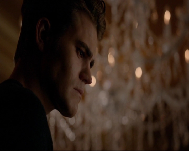 VampireDiariesWorld-dot-nl_7x08HoldMeThrillMeKissMeKillMe2210.jpg