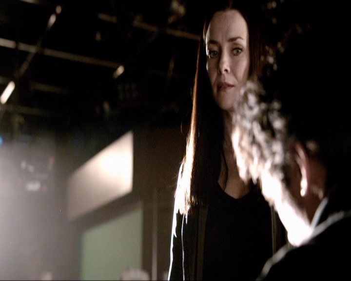 VampireDiariesWorld-dot-nl_7x08HoldMeThrillMeKissMeKillMe2238.jpg