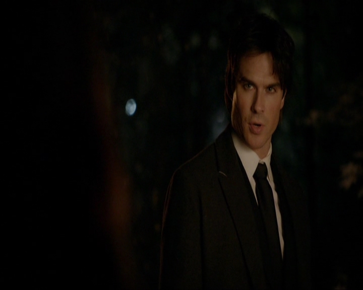 VampireDiariesWorld-dot-nl_7x09ColdAsIs0110.jpg