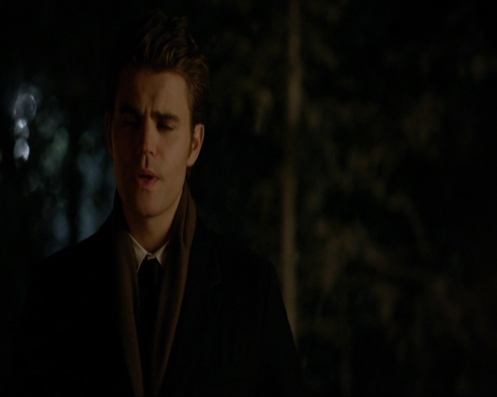 VampireDiariesWorld-dot-nl_7x09ColdAsIs0113.jpg