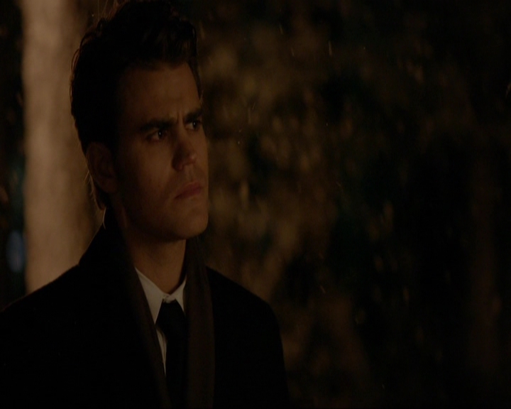 VampireDiariesWorld-dot-nl_7x09ColdAsIs0135.jpg