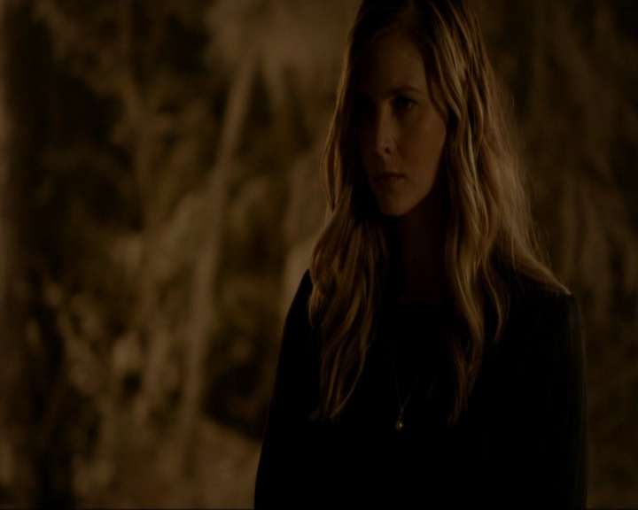 VampireDiariesWorld-dot-nl_7x09ColdAsIs0153.jpg