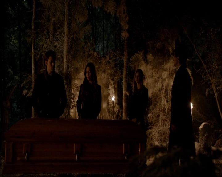 VampireDiariesWorld-dot-nl_7x09ColdAsIs0162.jpg