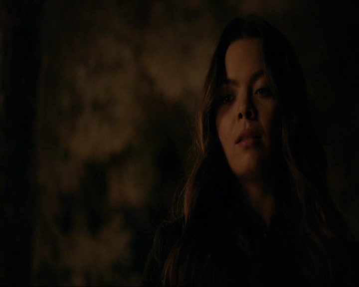 VampireDiariesWorld-dot-nl_7x09ColdAsIs0163.jpg