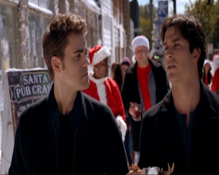 VampireDiariesWorld-dot-nl_7x09ColdAsIs0405.jpg