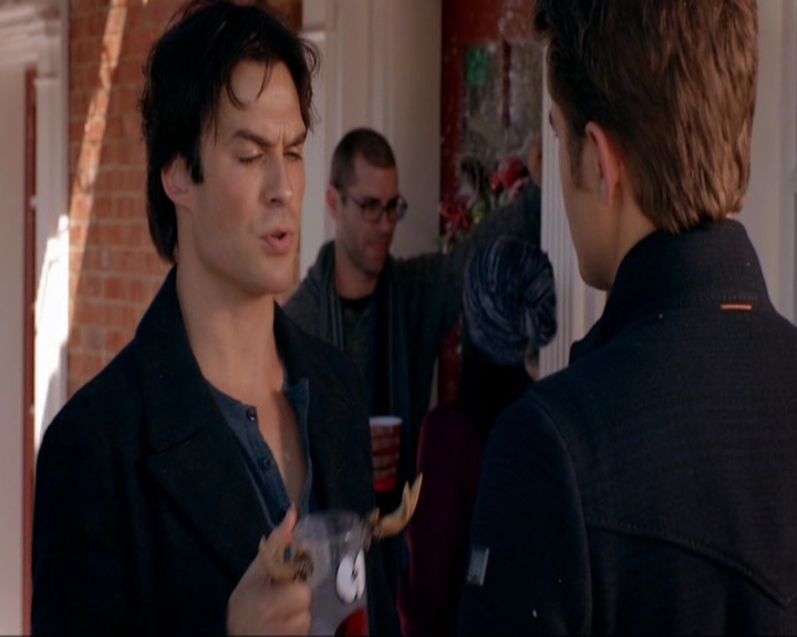 VampireDiariesWorld-dot-nl_7x09ColdAsIs0422.jpg