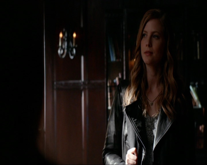 VampireDiariesWorld-dot-nl_7x09ColdAsIs0508.jpg