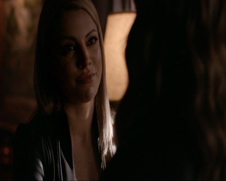 VampireDiariesWorld-dot-nl_7x09ColdAsIs0517.jpg