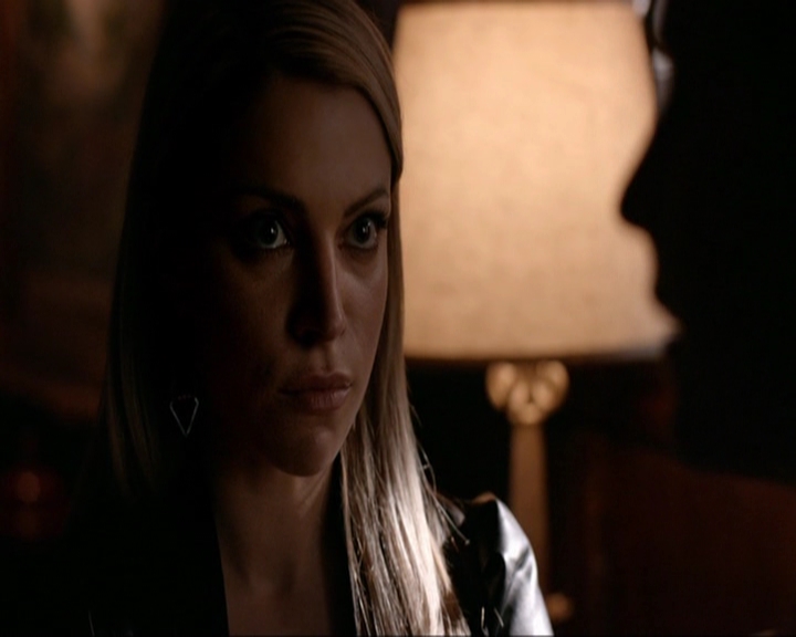 VampireDiariesWorld-dot-nl_7x09ColdAsIs0523.jpg