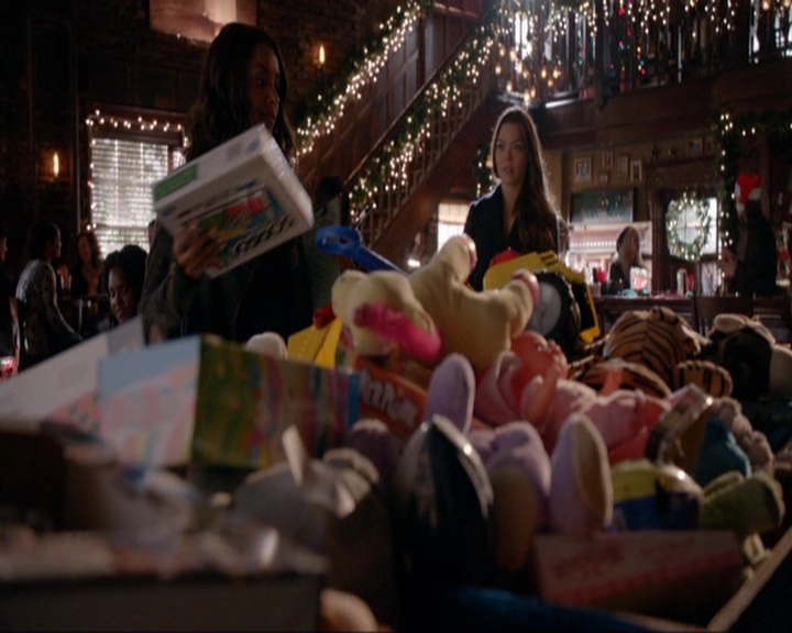 VampireDiariesWorld-dot-nl_7x09ColdAsIs0559.jpg