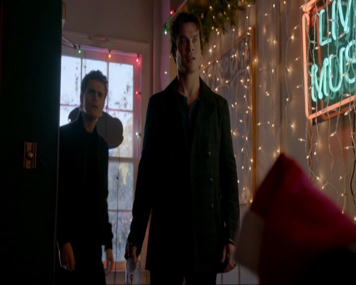 VampireDiariesWorld-dot-nl_7x09ColdAsIs0642.jpg