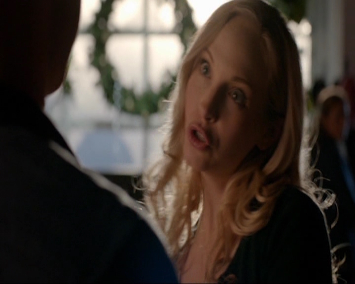 VampireDiariesWorld-dot-nl_7x09ColdAsIs0812.jpg