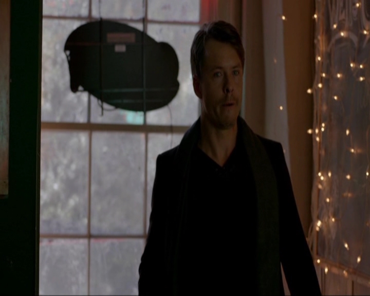 VampireDiariesWorld-dot-nl_7x09ColdAsIs0950.jpg