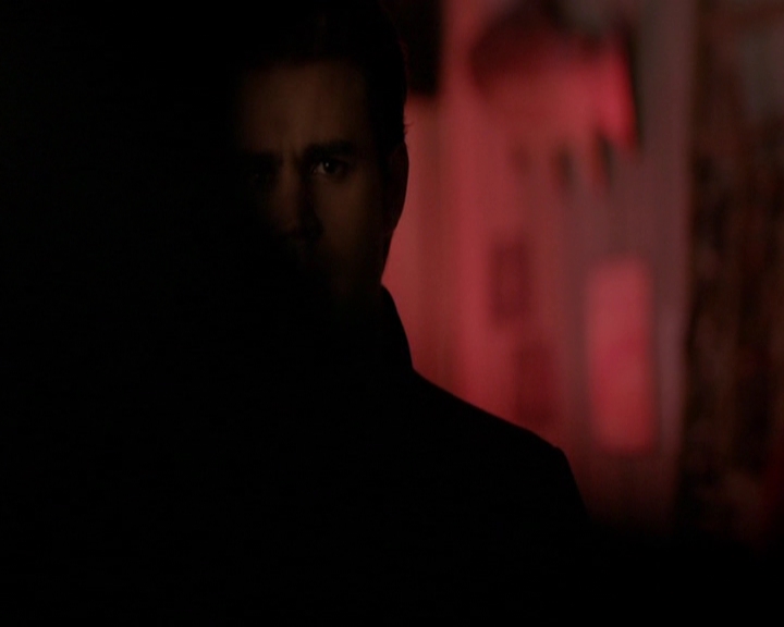 VampireDiariesWorld-dot-nl_7x09ColdAsIs1008.jpg