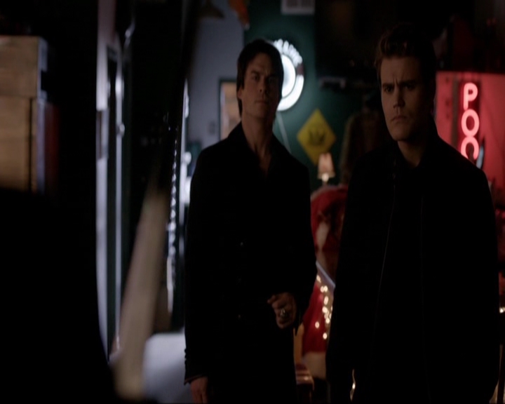 VampireDiariesWorld-dot-nl_7x09ColdAsIs1018.jpg