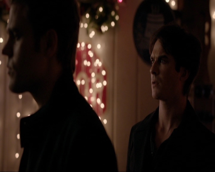 VampireDiariesWorld-dot-nl_7x09ColdAsIs1108.jpg