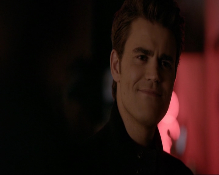 VampireDiariesWorld-dot-nl_7x09ColdAsIs1143.jpg