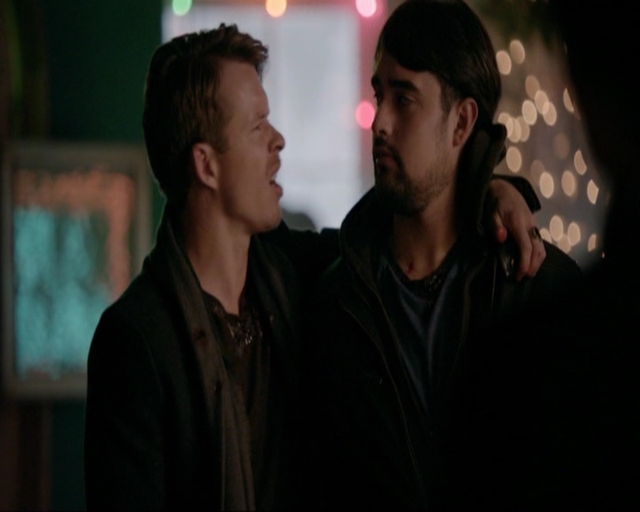 VampireDiariesWorld-dot-nl_7x09ColdAsIs1156.jpg