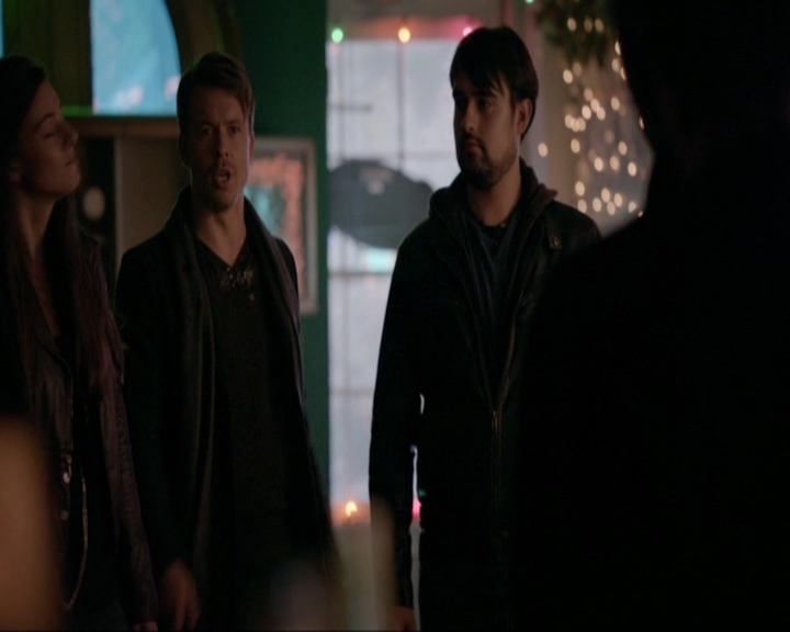 VampireDiariesWorld-dot-nl_7x09ColdAsIs1160.jpg